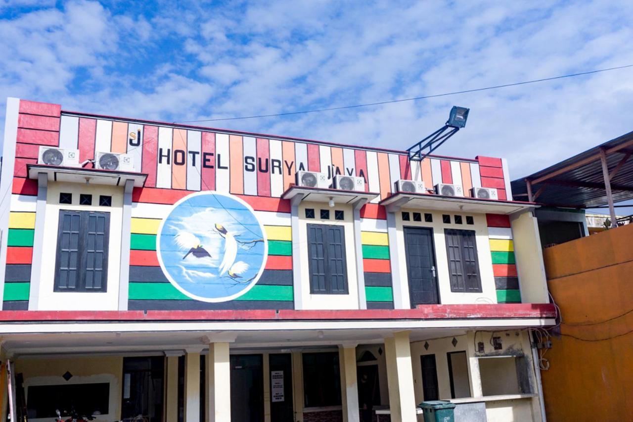 Reddoorz Near Sentani Airport Jayapura Hotel Exterior photo